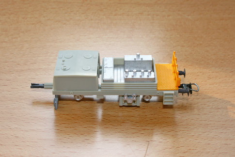 Stopfmaschine 09-3X mit Materialanhänger