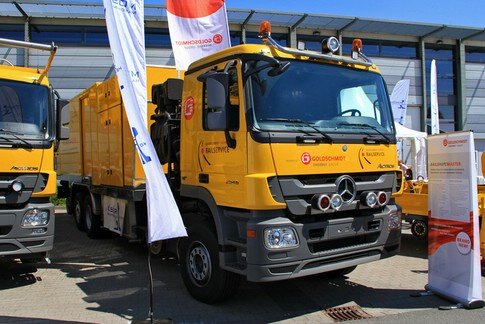 GOTHE-ZW-Schienenschleifflastwagen