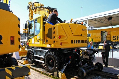 LIEB-Liebherr A 922 ZW_0001