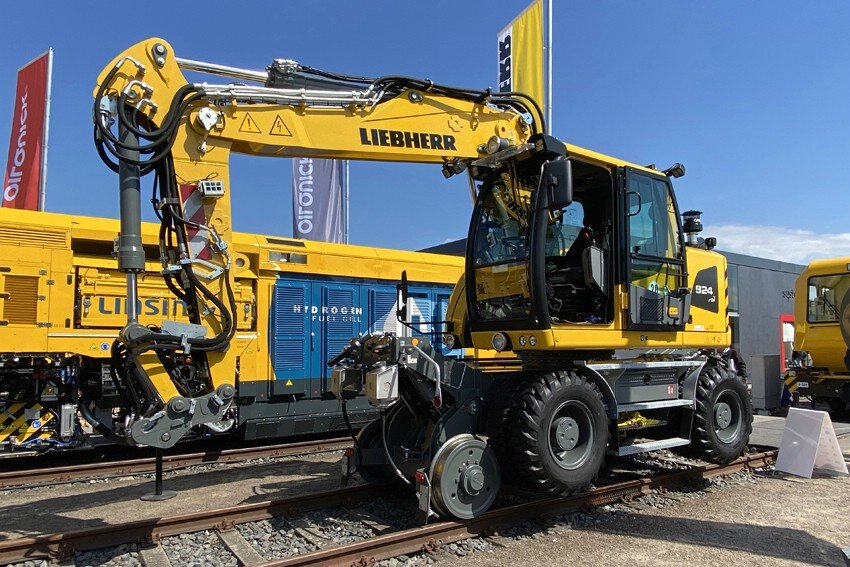 LIEB-Liebherr A 924 ZW_0004