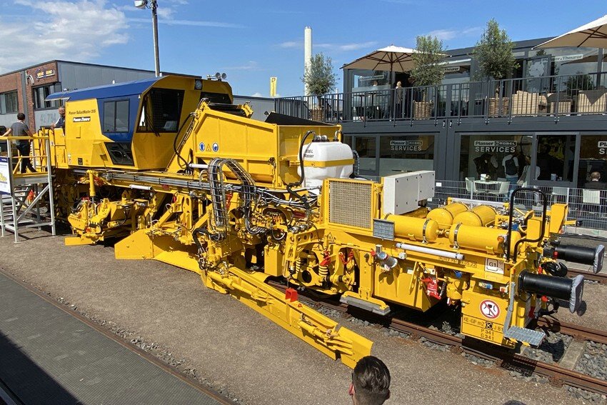 PLAT-BallastMaster 205_Plasser_0001