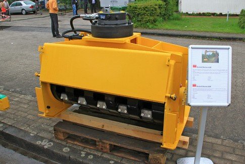 WIND-Anbau-Mulchgerät AGM_1_0001